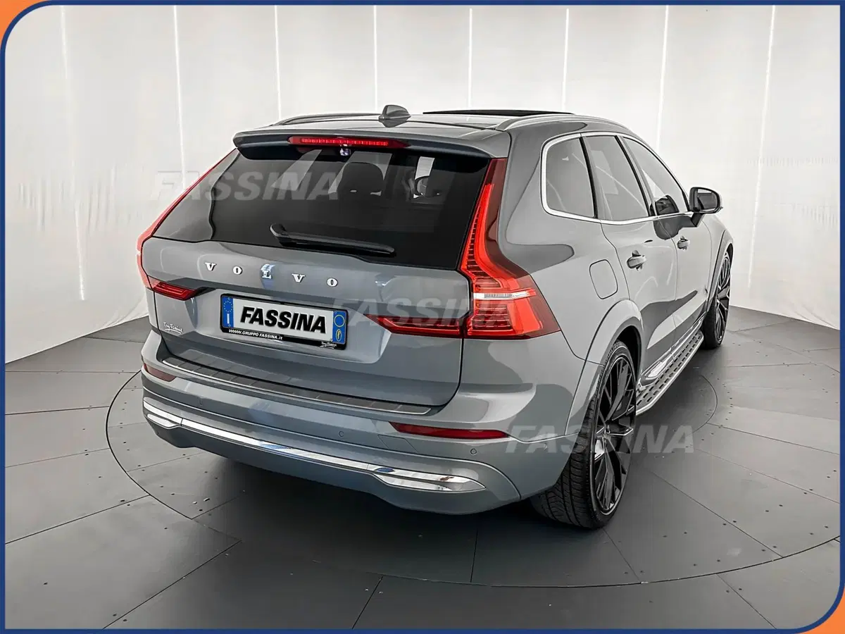 Volvo XC60 usata a Milano (6)
