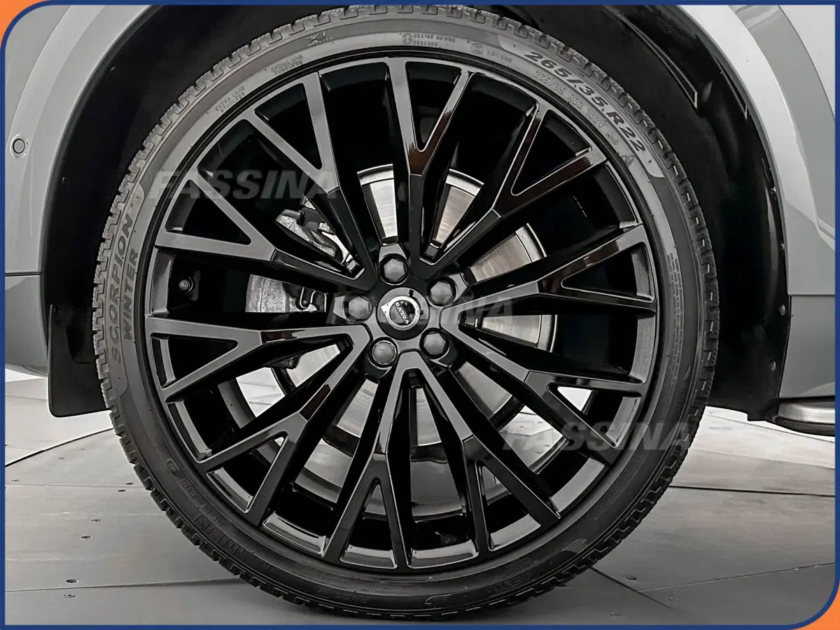 Volvo XC60 usata a Milano (7)