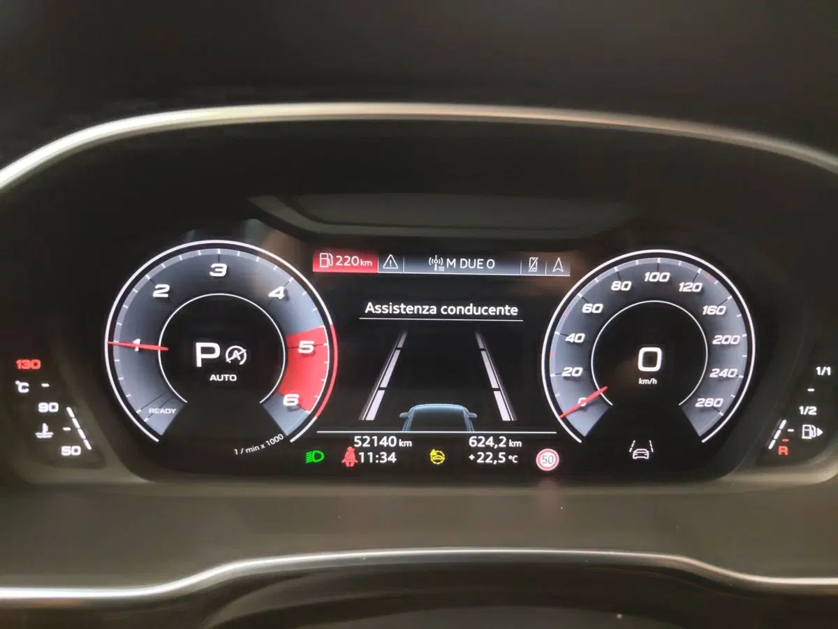 Audi Q3 Sportback usata a Modena (9)