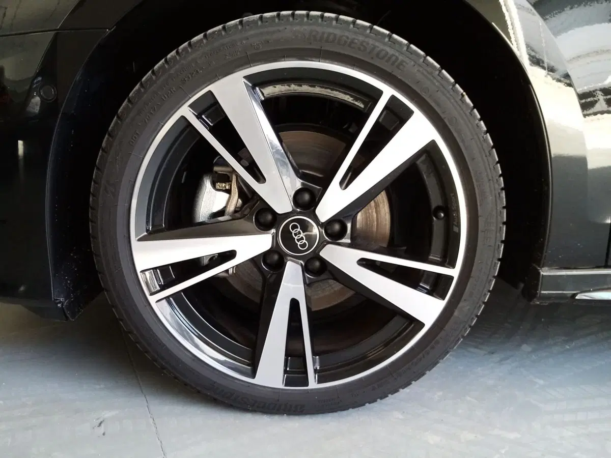 Audi A3 Sportback nuova a Bari (14)