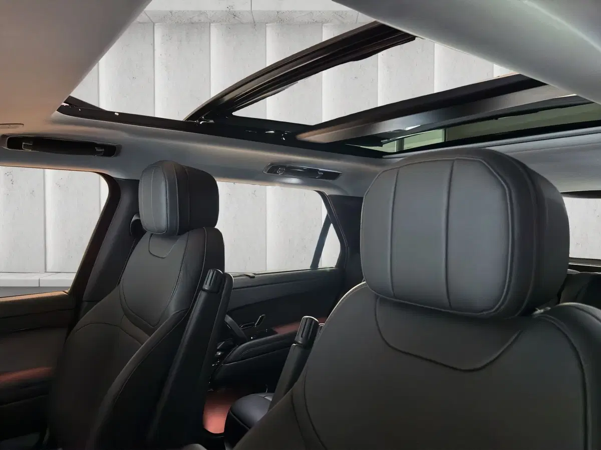 Land Rover Range Rover Sport usata a Milano (11)