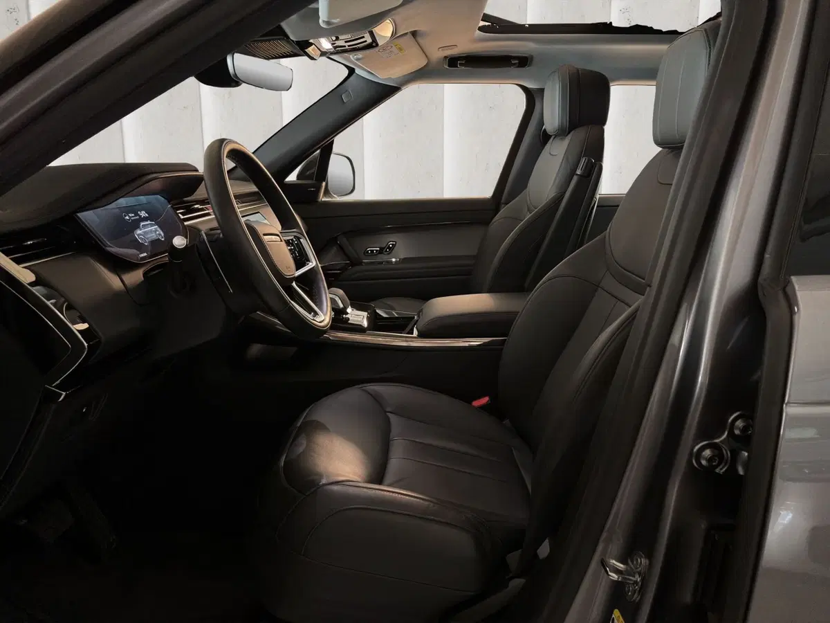 Land Rover Range Rover Sport usata a Milano (16)