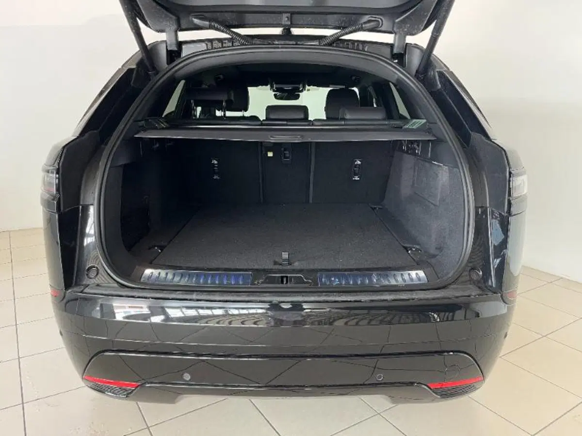 Land Rover Range Rover Velar usata a Venezia (14)