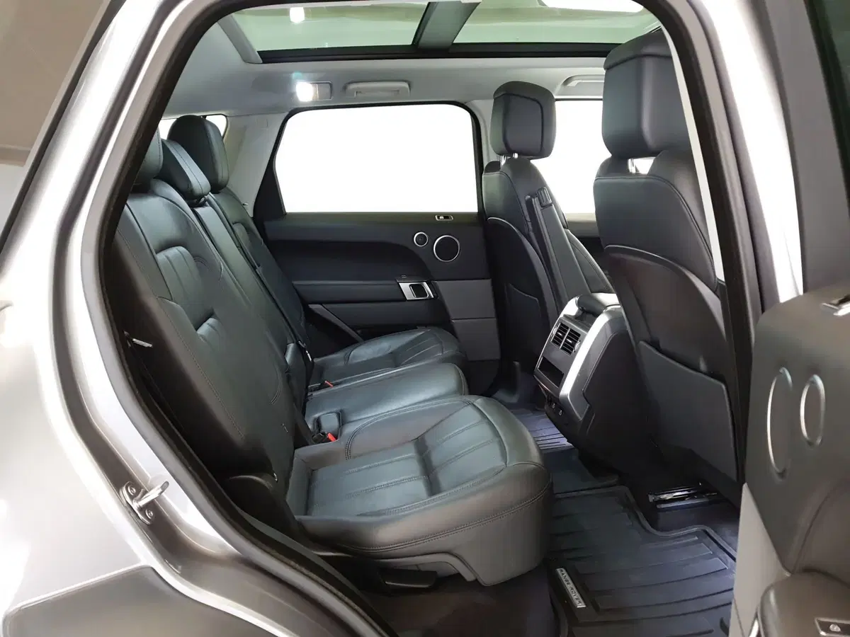 Land Rover Range Rover usata a Monza e Brianza (5)