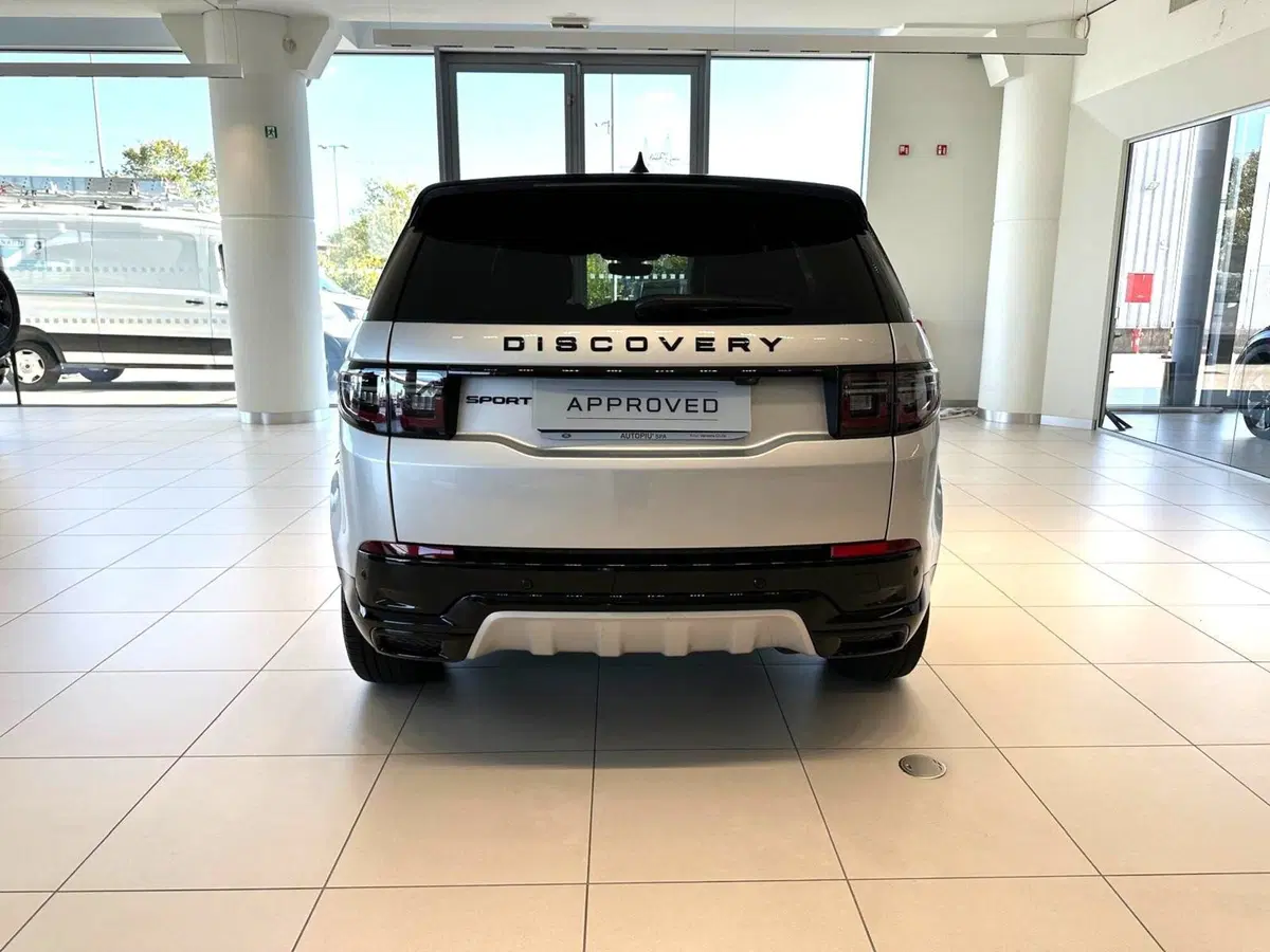 Land Rover Discovery Sport usata a Pordenone (7)
