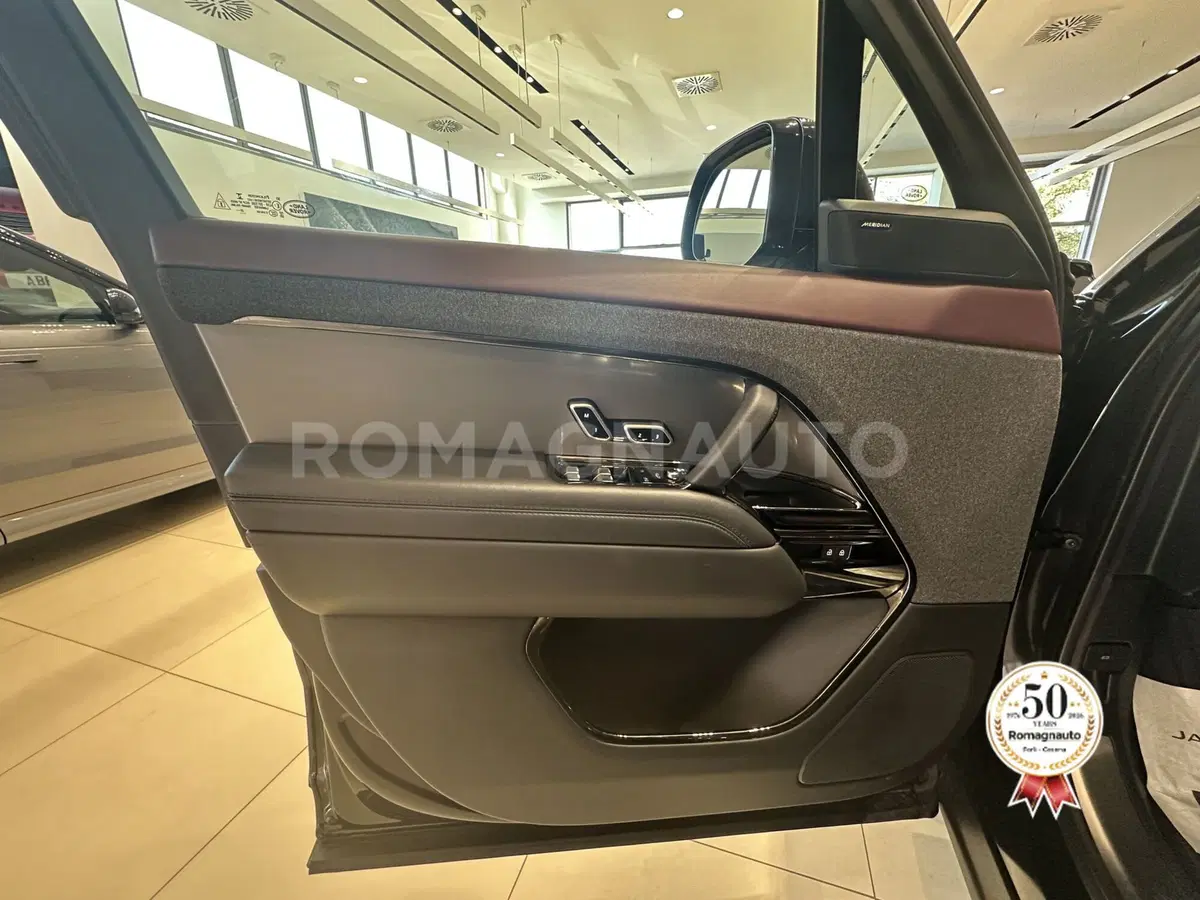 Land Rover Range Rover usata a Forlì-Cesena (15)