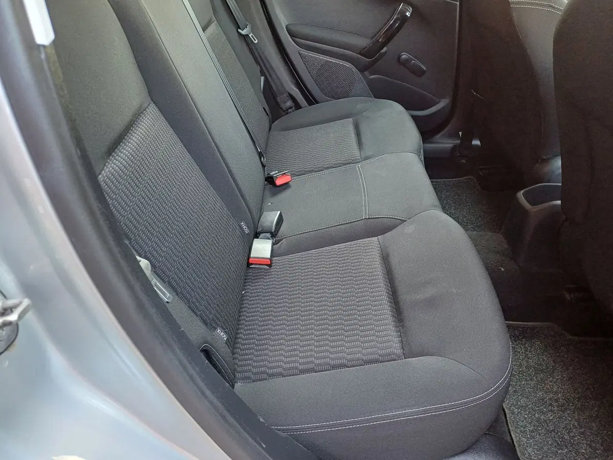 Peugeot 208 usata a Modena (12)
