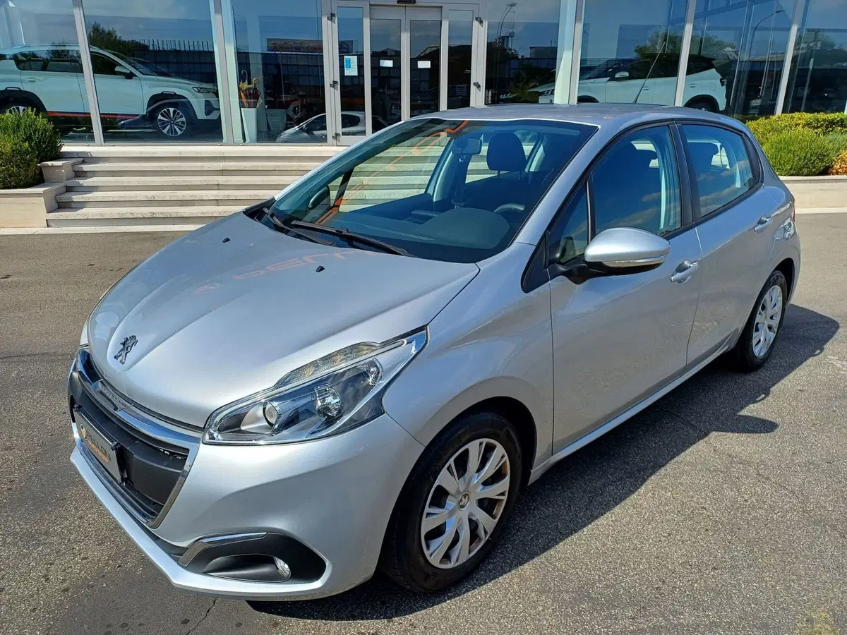 Peugeot 208 usata a Modena (2)