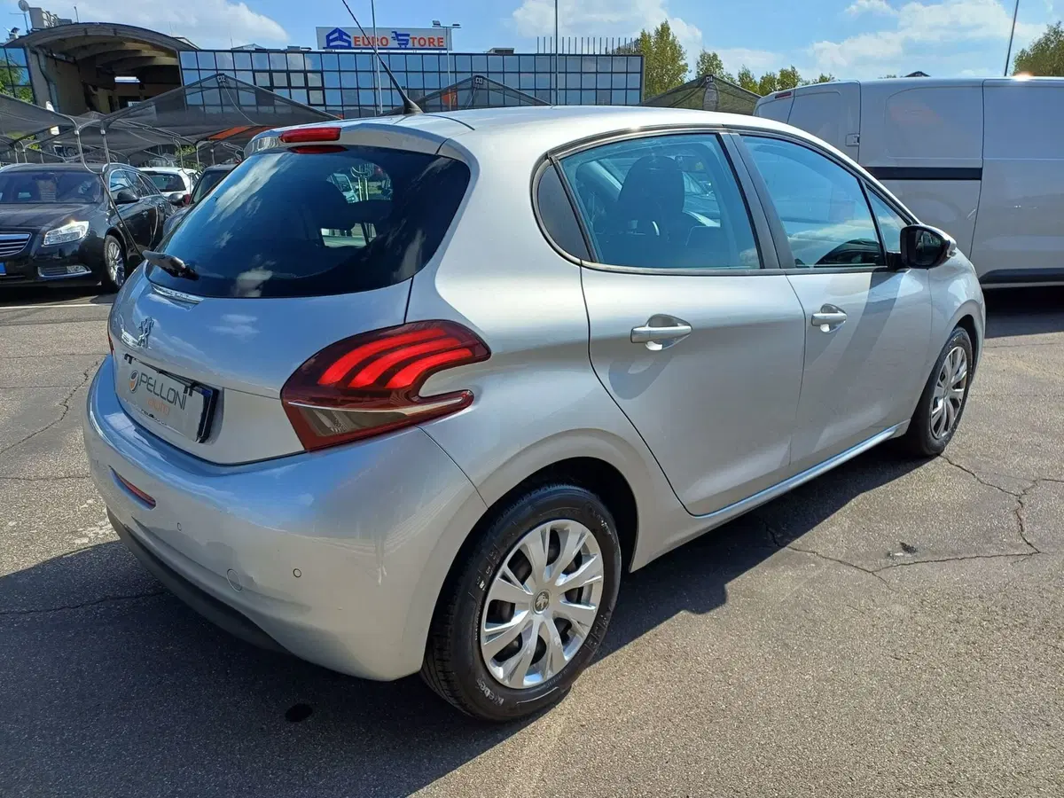 Peugeot 208 usata a Modena (7)