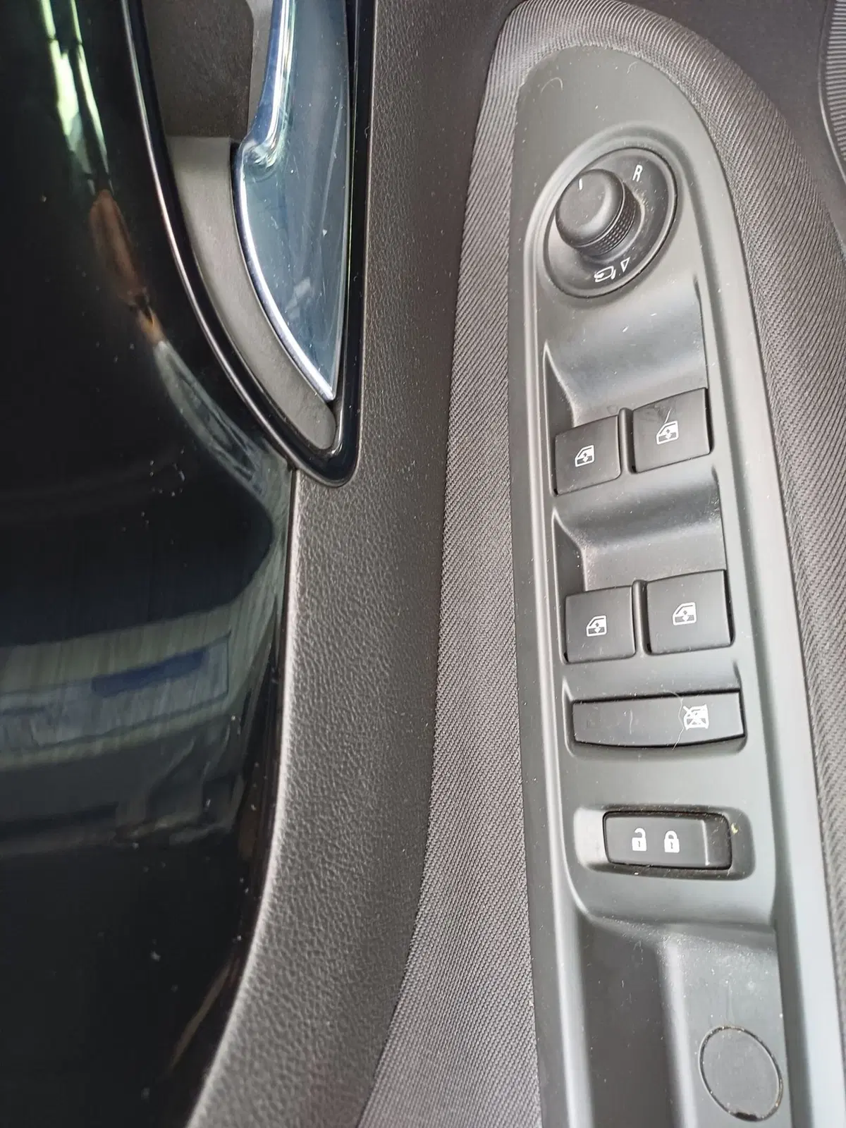 Opel Mokka usata a Modena (16)