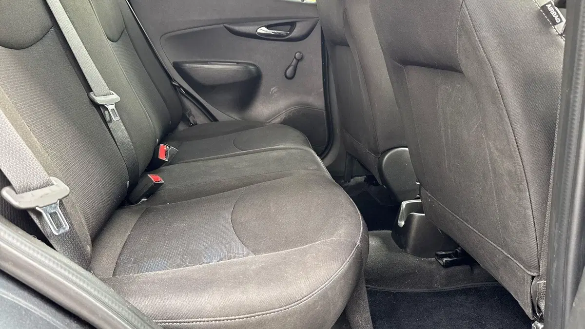 Opel Karl usata a Padova (11)