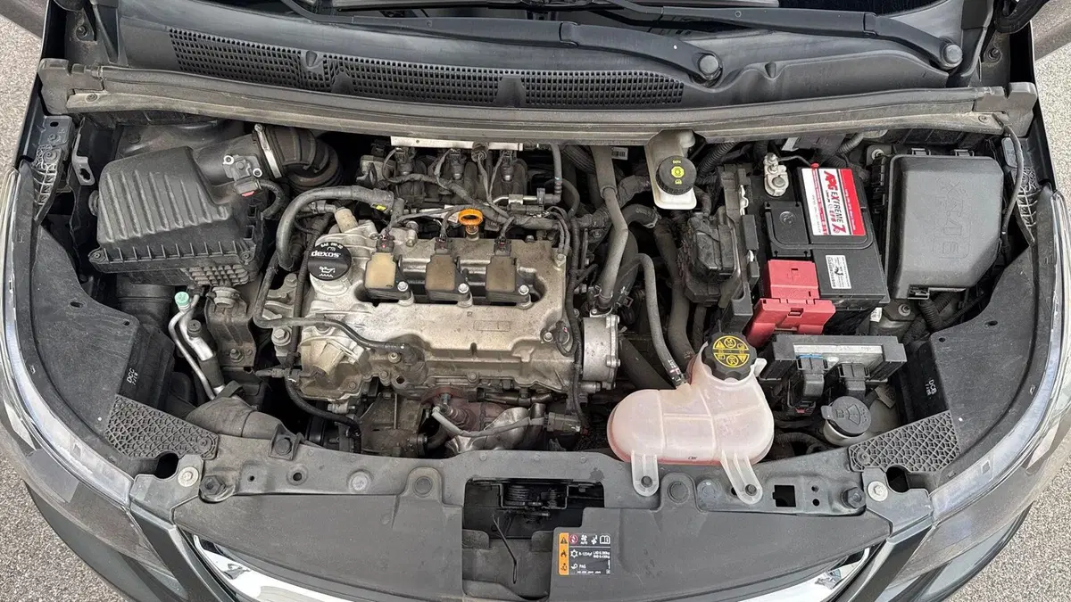 Opel Karl usata a Padova (14)