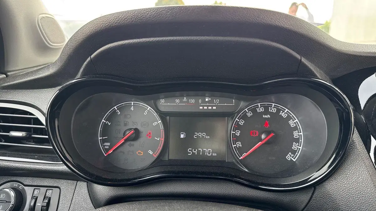Opel Karl usata a Padova (8)