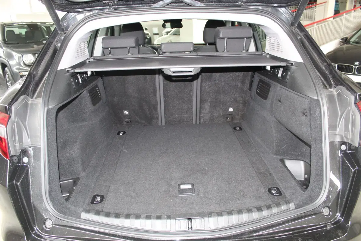 Alfa Romeo Stelvio usata a Terni (10)