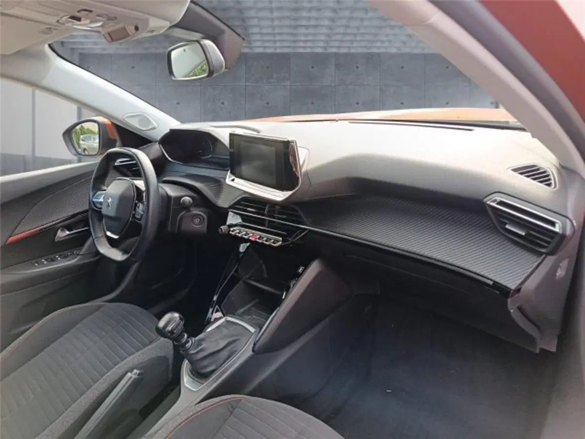 Peugeot 2008 usata a Bari (12)