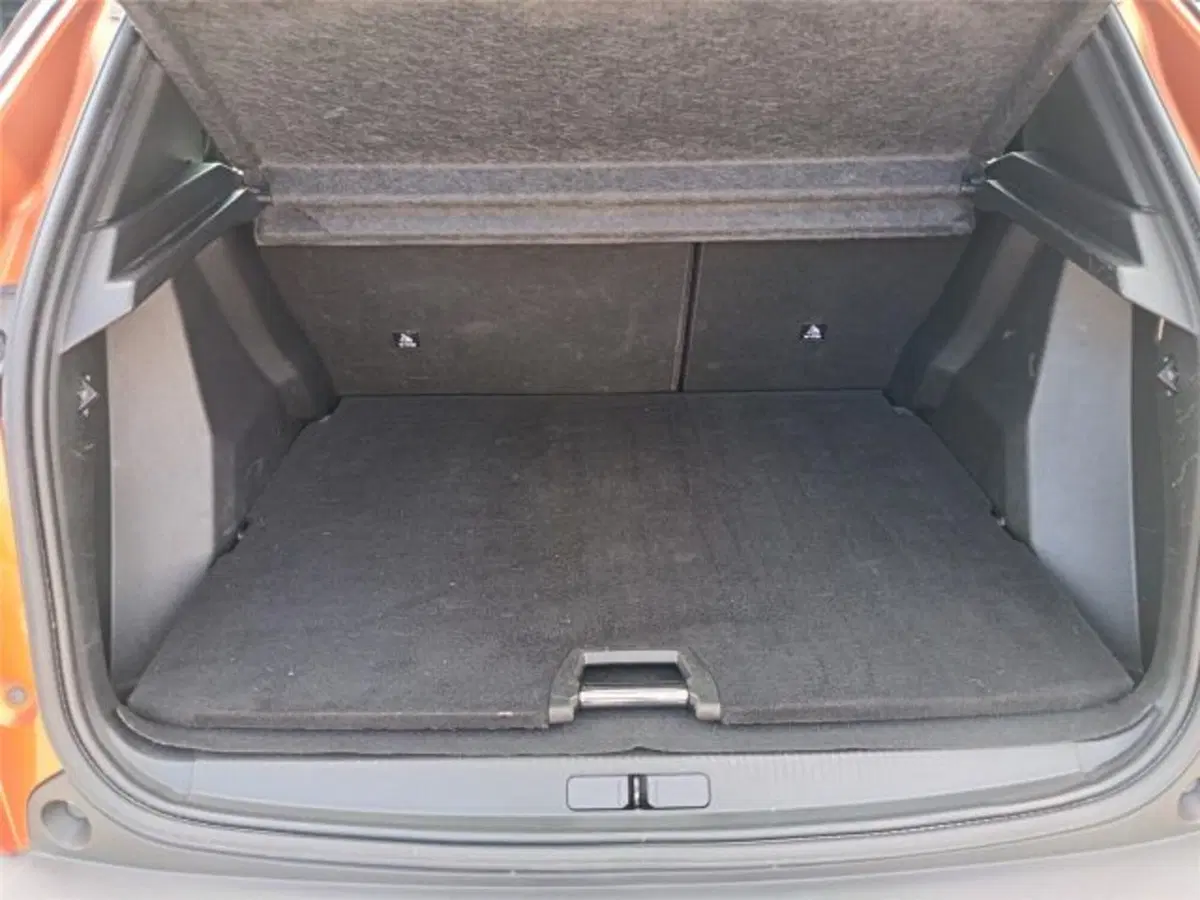 Peugeot 2008 usata a Bari (19)