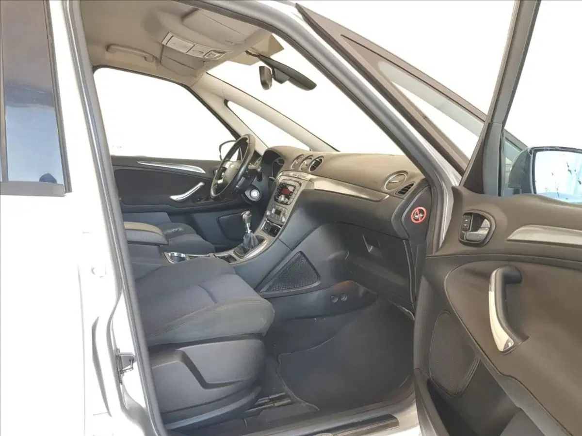 Ford S-Max usata a Lucca (10)