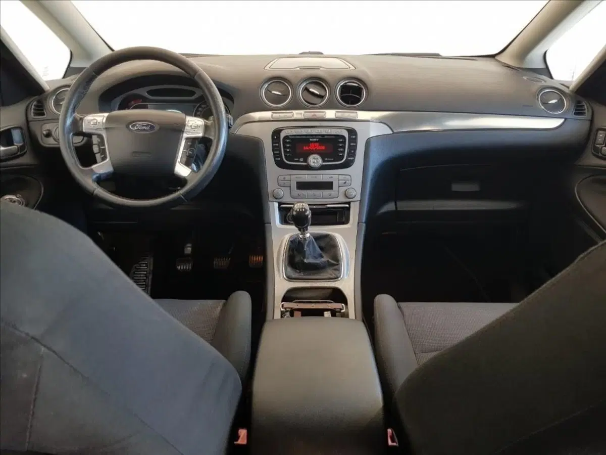Ford S-Max usata a Lucca (13)