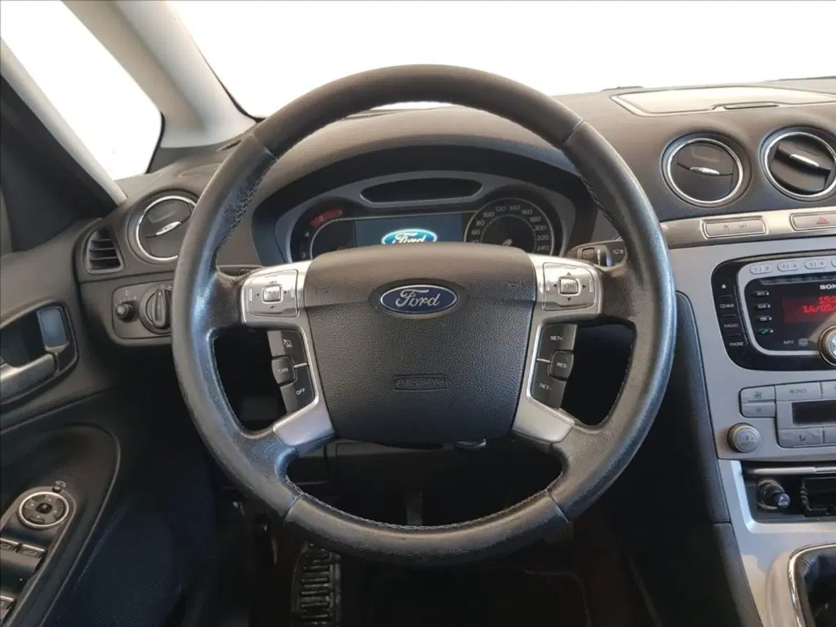 Ford S-Max usata a Lucca (14)