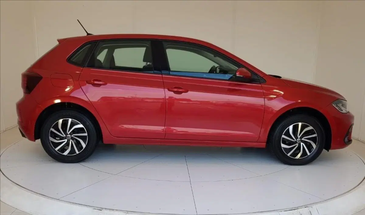 Volkswagen Polo usata a Lucca (7)