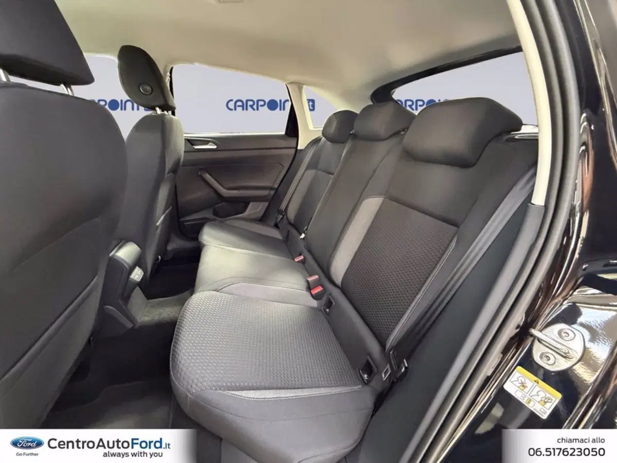 Volkswagen Taigo nuova a Roma (13)