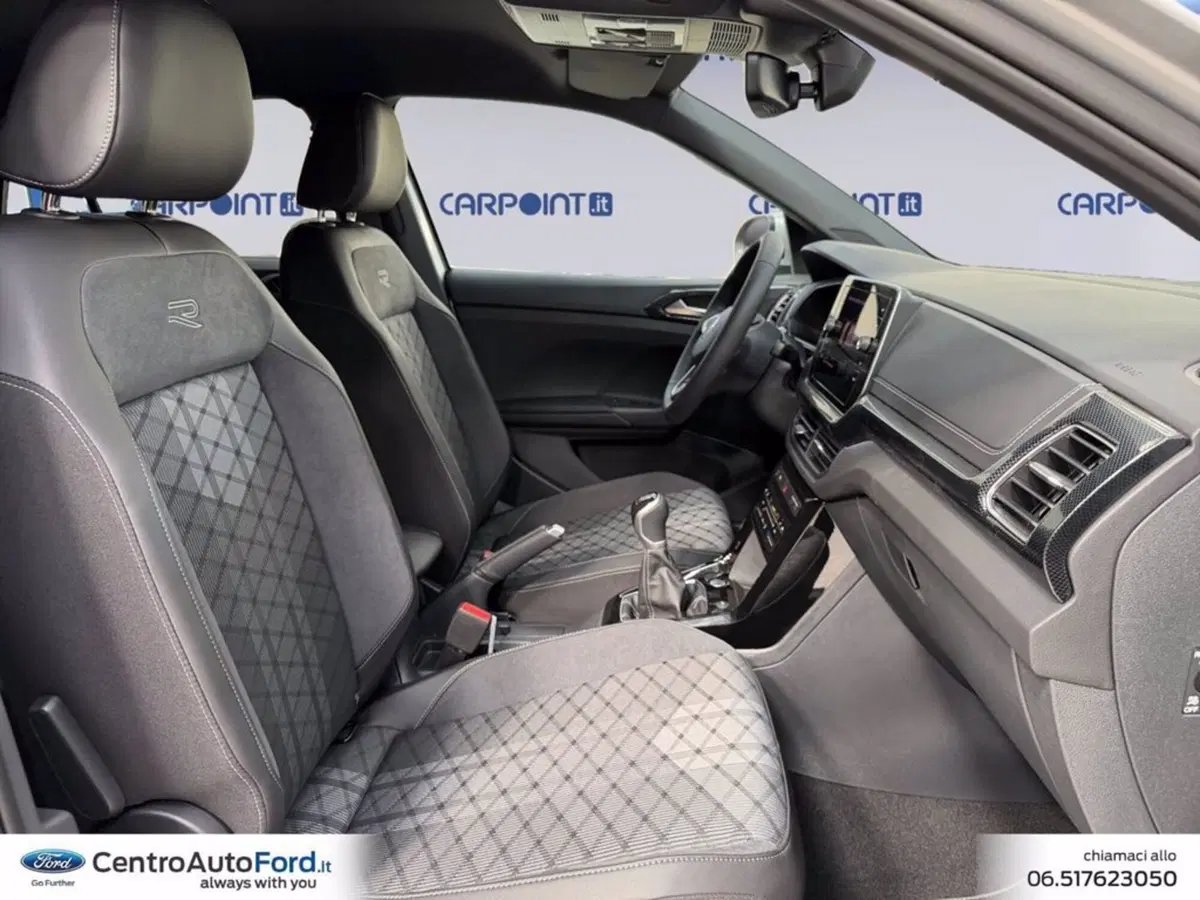 Volkswagen T-Cross nuova a Roma (15)