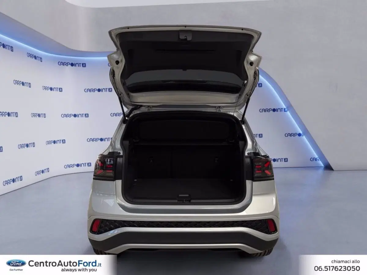 Volkswagen T-Cross nuova a Roma (17)