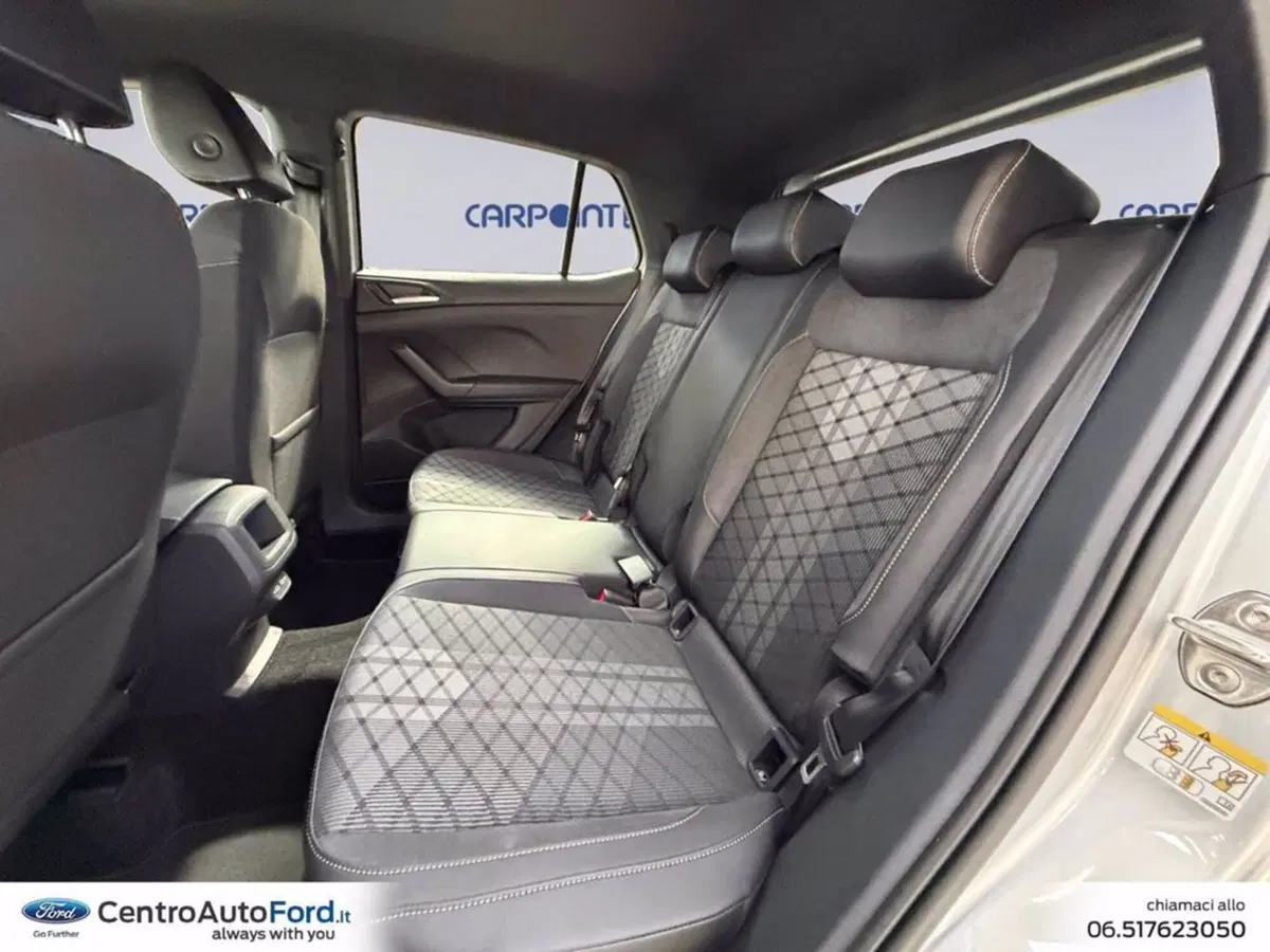 Volkswagen T-Cross nuova a Roma (13)