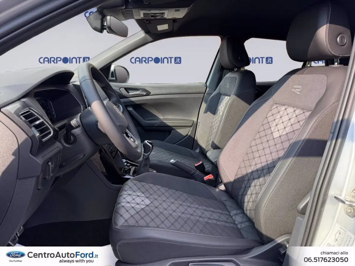 Volkswagen T-Cross nuova a Roma (9)