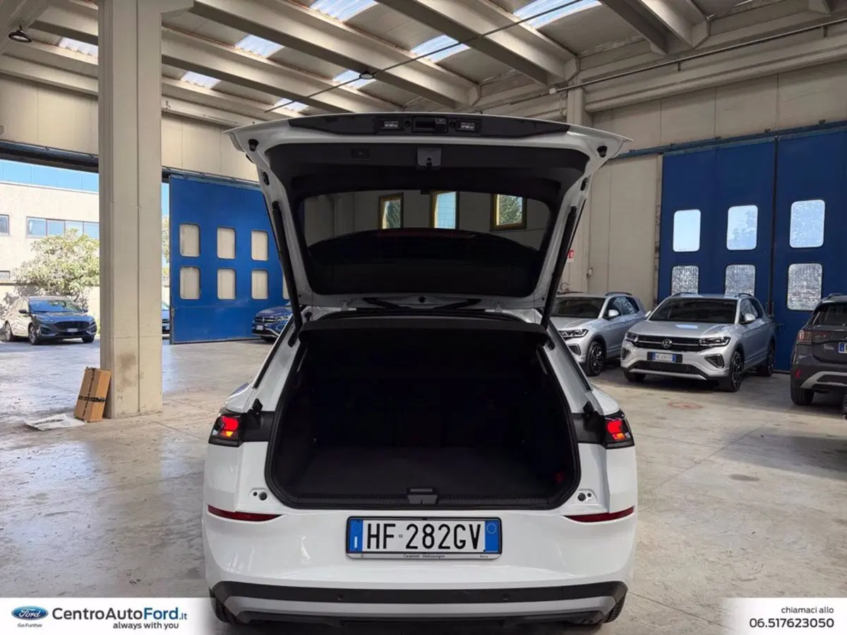 Volkswagen T-Roc nuova a Roma (17)