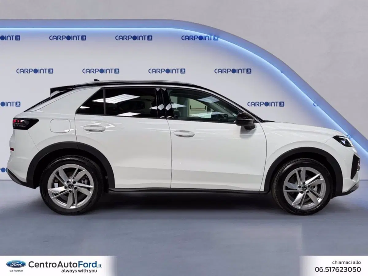 Volkswagen T-Roc nuova a Roma (6)