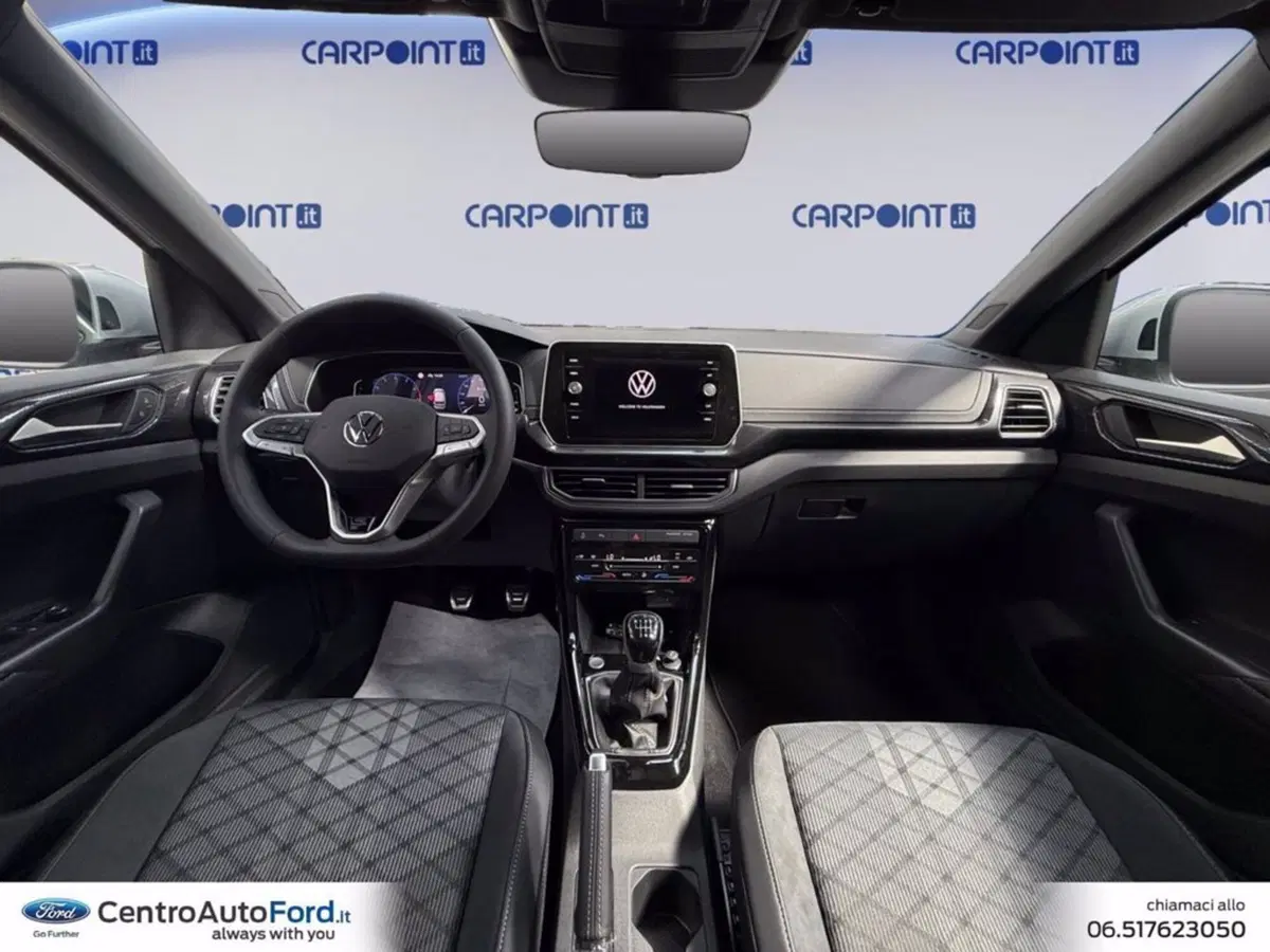 Volkswagen T-Cross nuova a Roma (10)