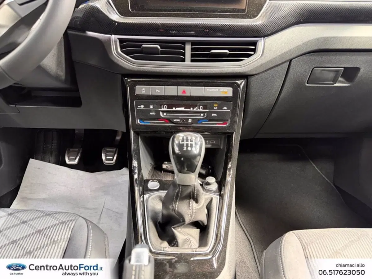 Volkswagen T-Cross nuova a Roma (11)