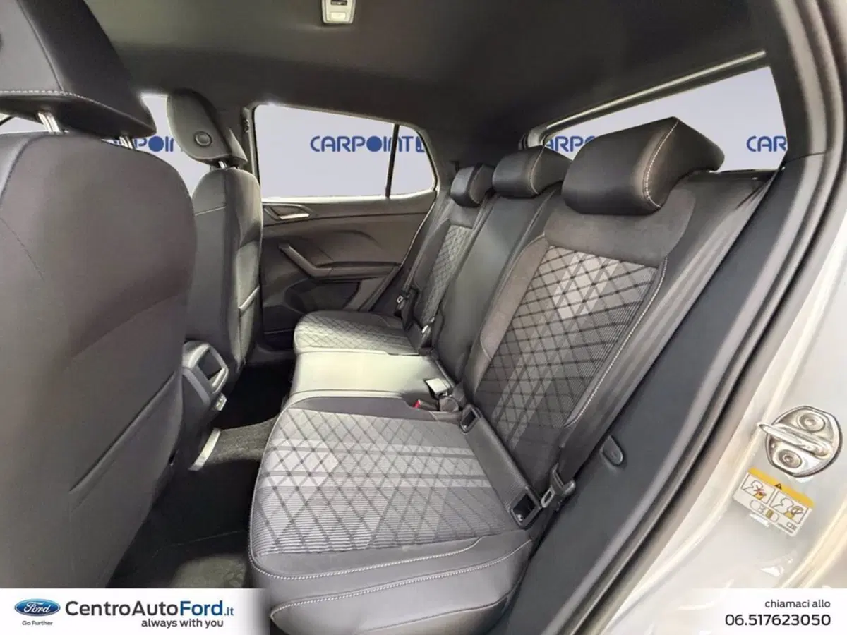 Volkswagen T-Cross nuova a Roma (13)