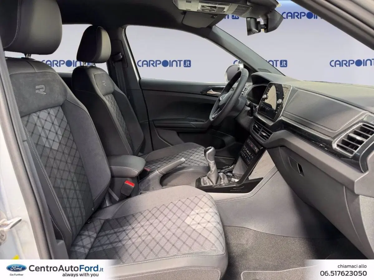 Volkswagen T-Cross nuova a Roma (15)