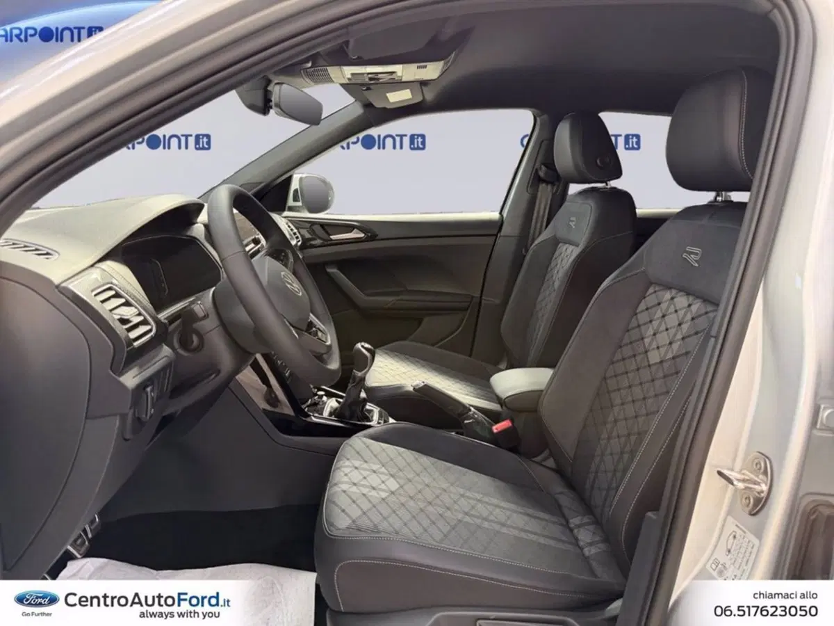 Volkswagen T-Cross nuova a Roma (9)
