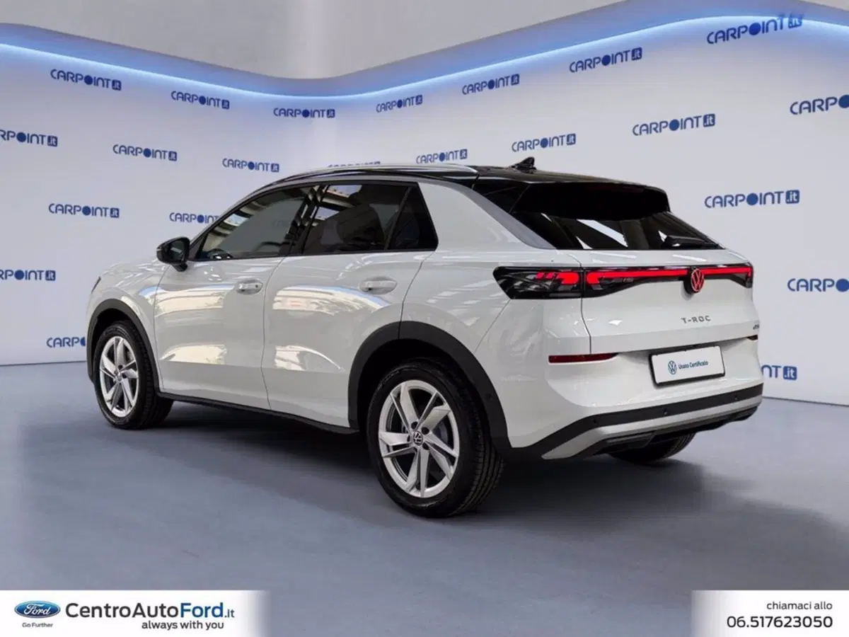 Volkswagen T-Roc nuova a Roma (3)