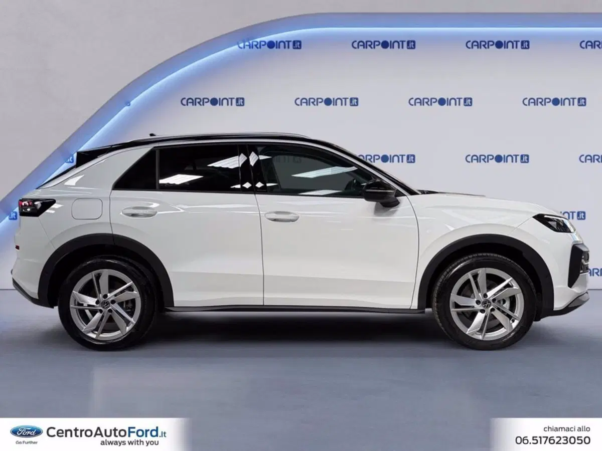 Volkswagen T-Roc nuova a Roma (6)