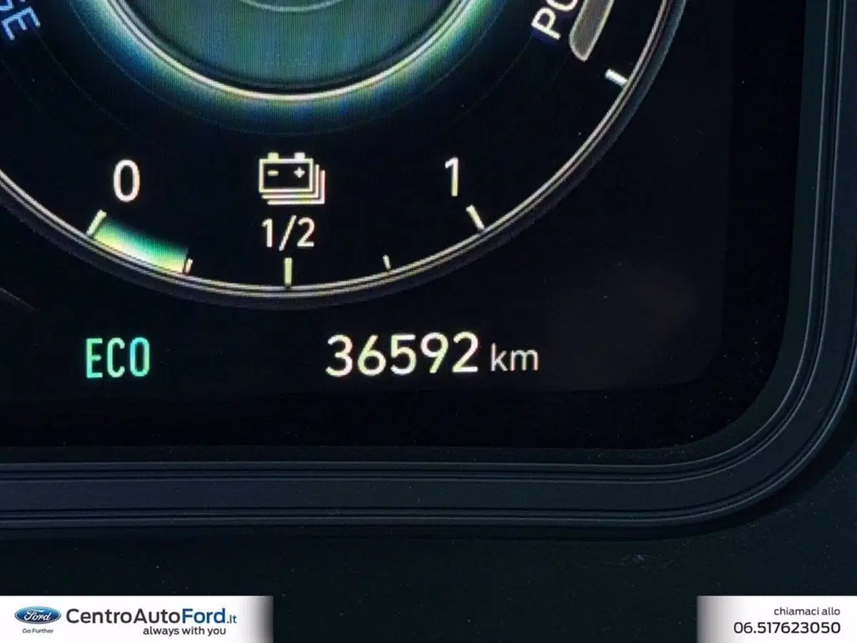 Hyundai Kona usata a Roma (16)