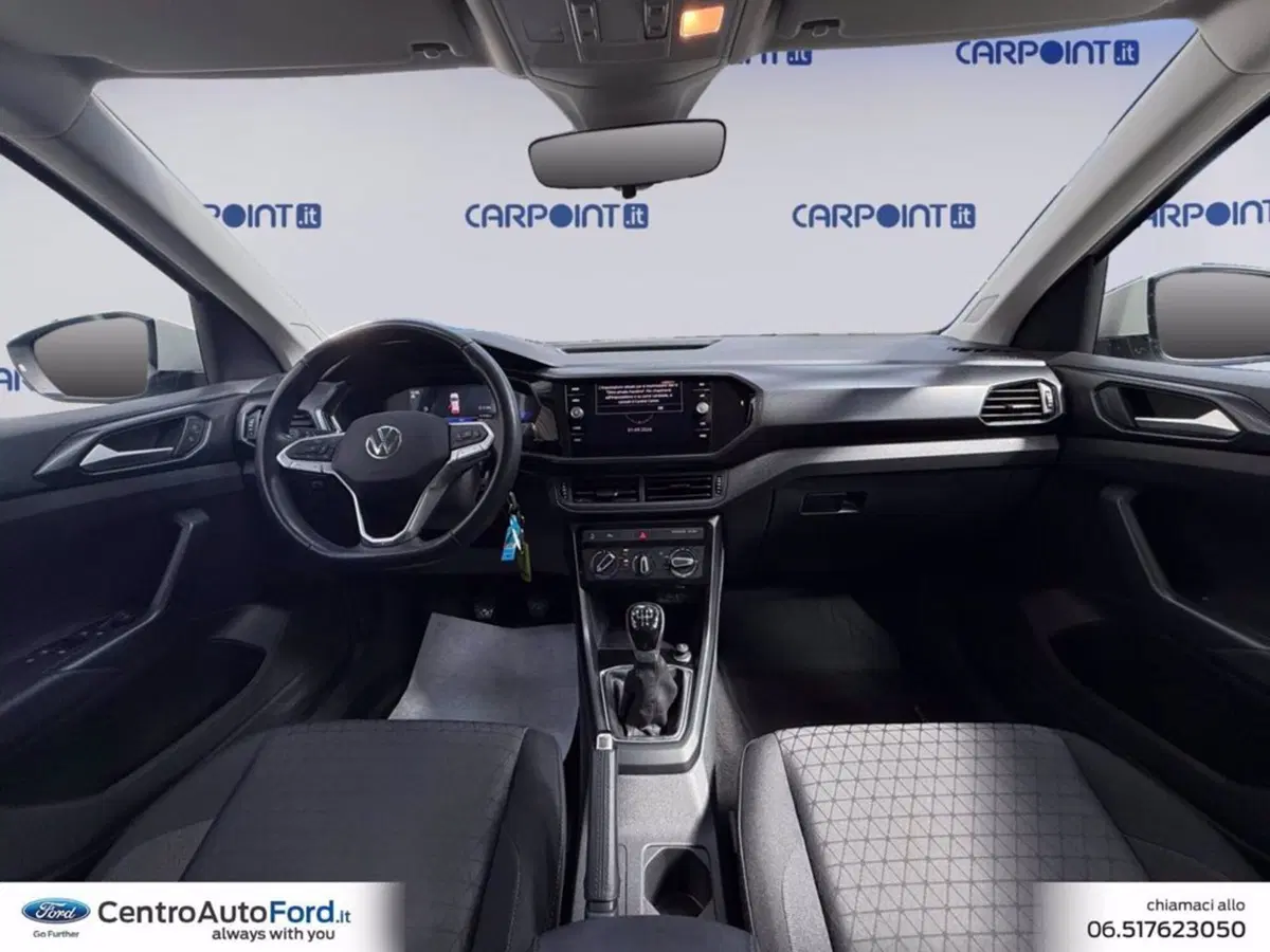 Volkswagen T-Cross usata a Roma (10)