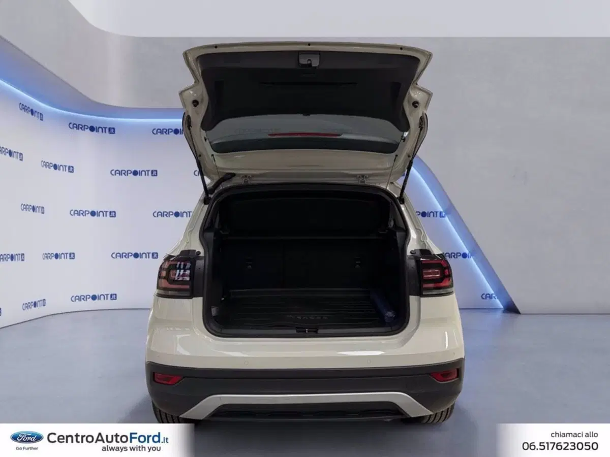Volkswagen T-Cross usata a Roma (17)