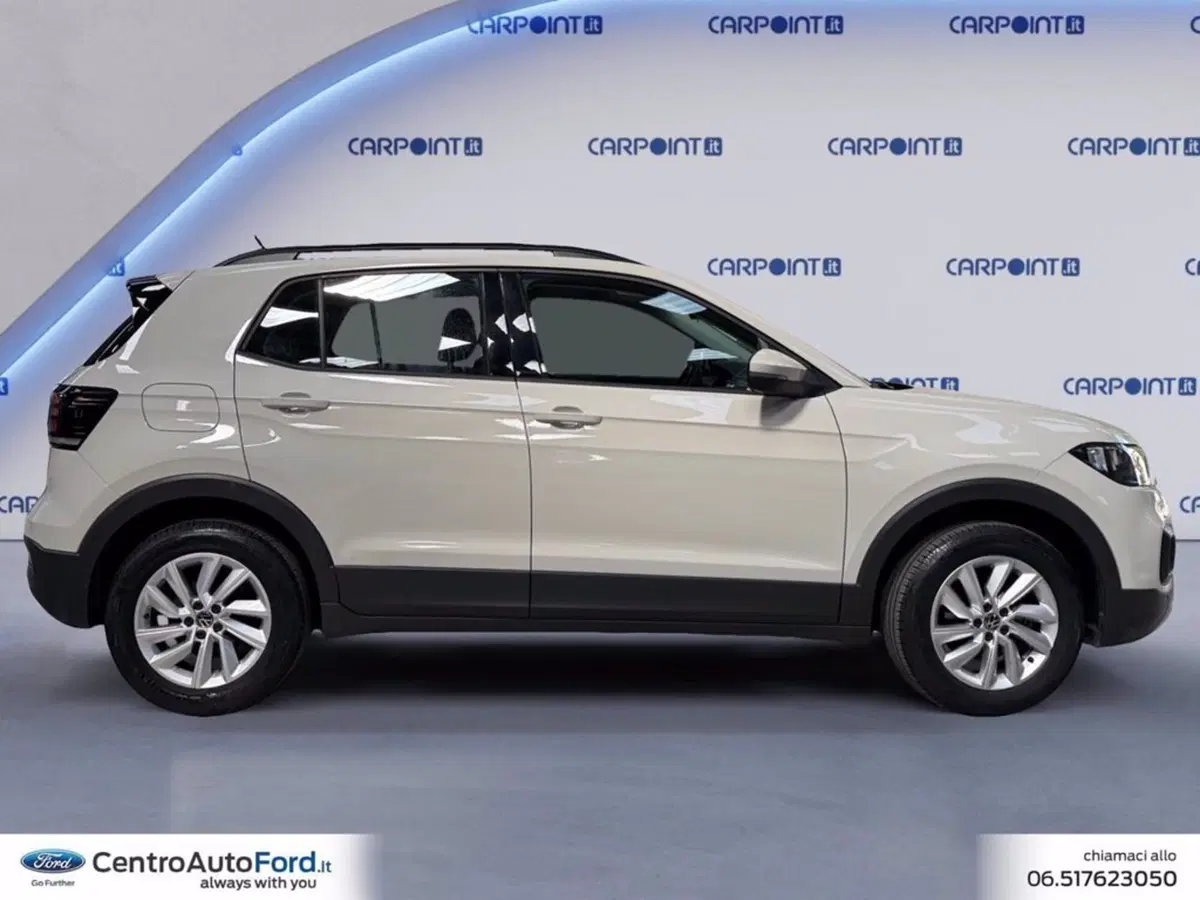 Volkswagen T-Cross usata a Roma (6)