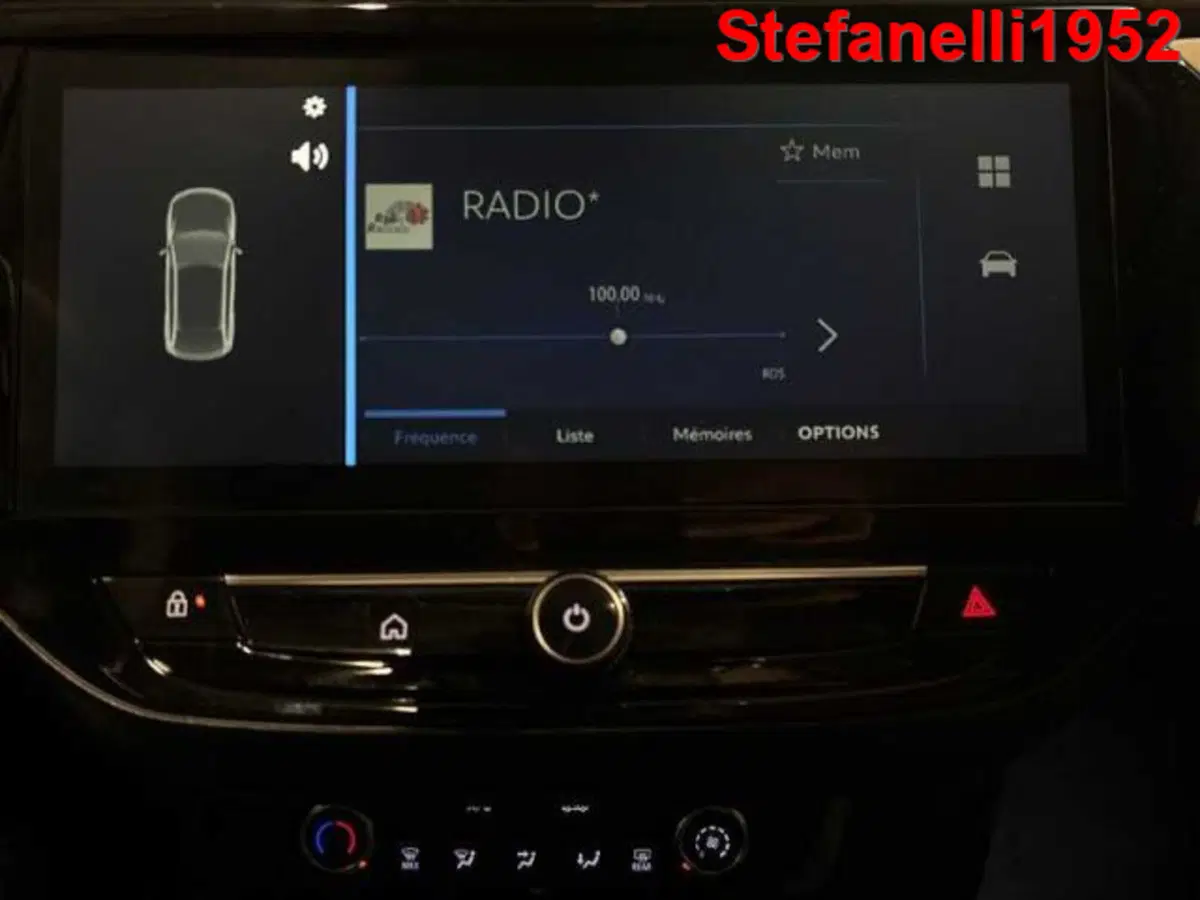 Opel Corsa nuova a Bologna (12)