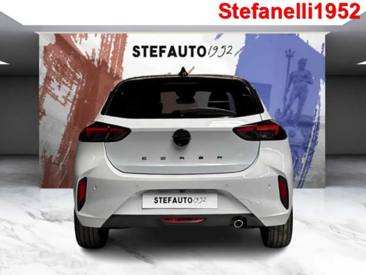 Opel Corsa nuova a Bologna (6)