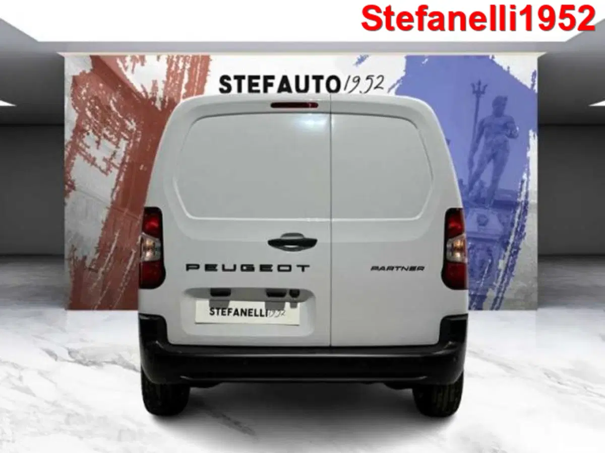 Peugeot Partner Furgone nuova a Bologna (6)