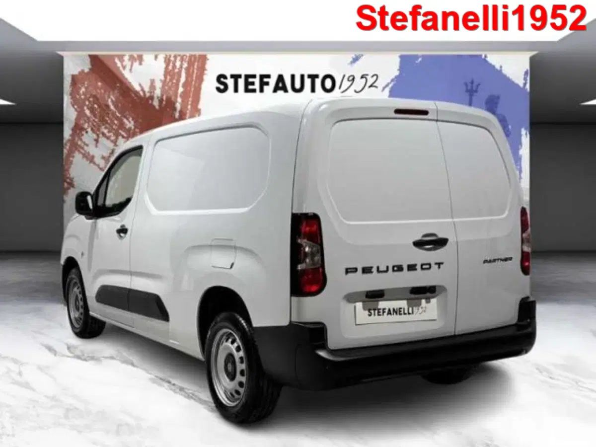 Peugeot Partner Furgone nuova a Bologna (5)