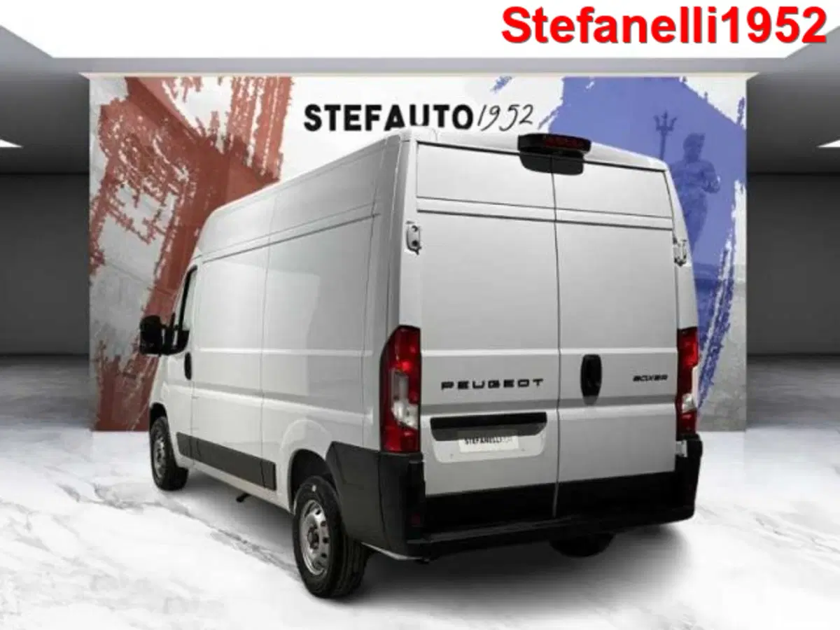 Peugeot Boxer Furgone nuova a Bologna (5)