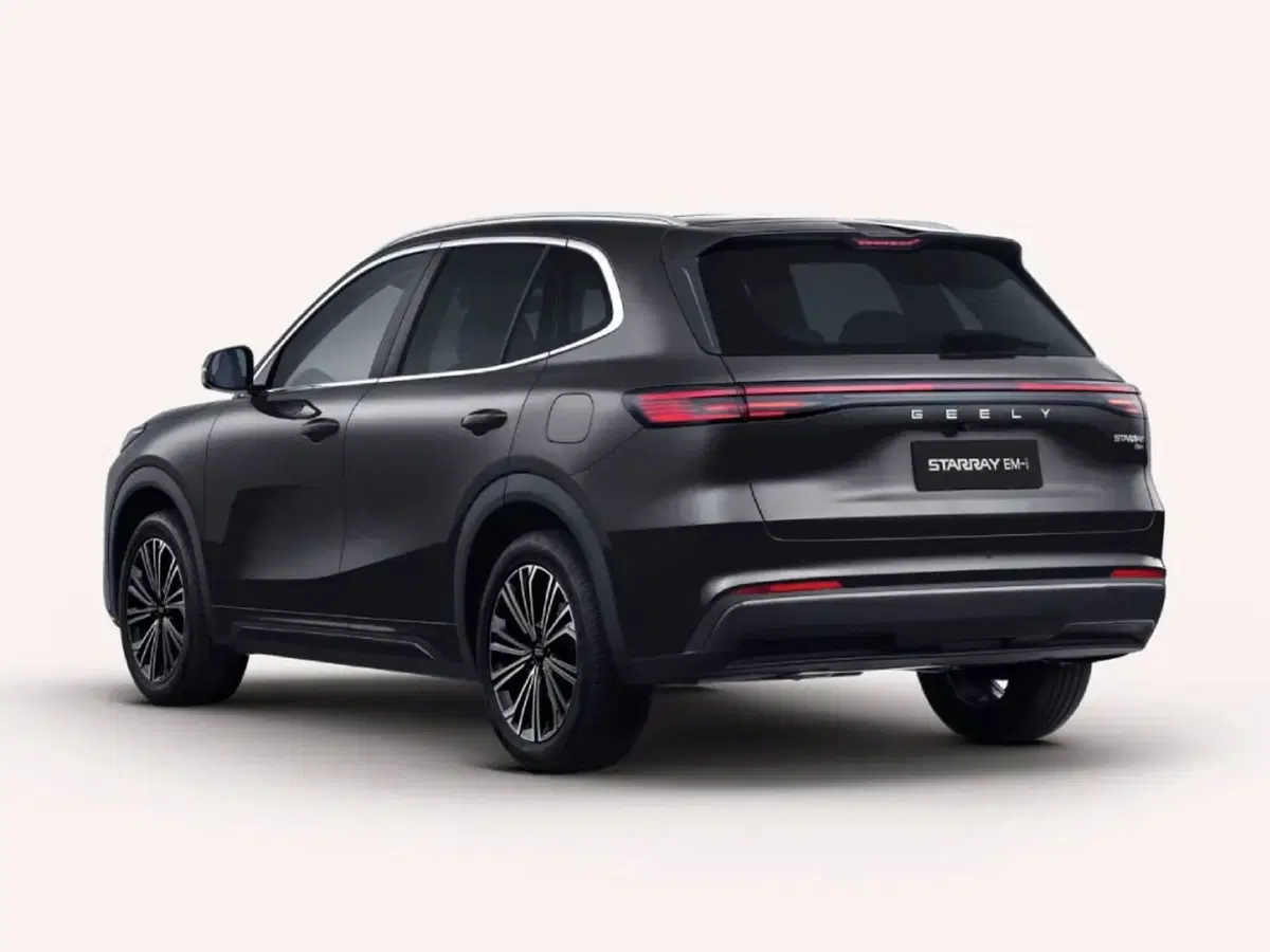 Geely Starray nuova a Milano (3)