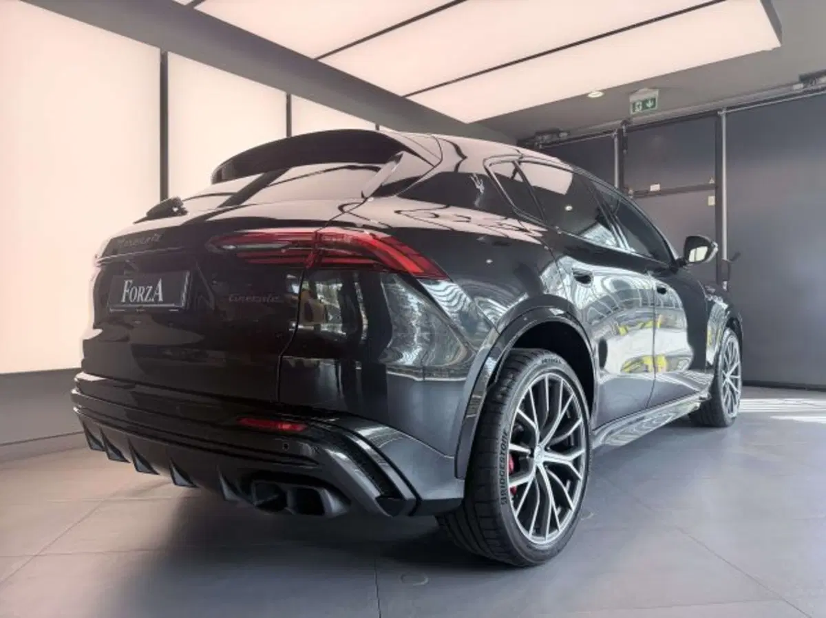 Maserati Grecale usata a Torino (15)
