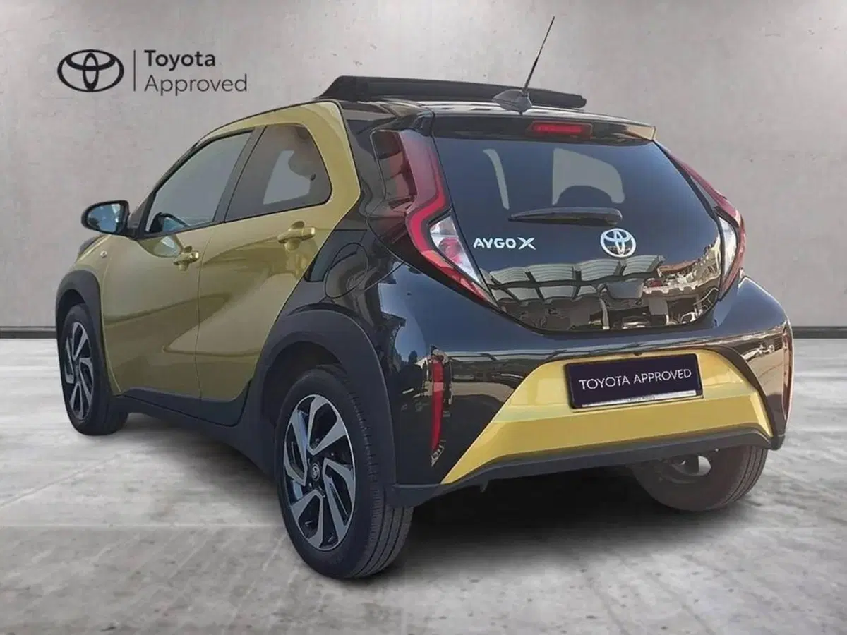Toyota Aygo X usata a Torino (2)